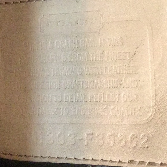 Coach Signature Boston Bag - Picture 11 of 13